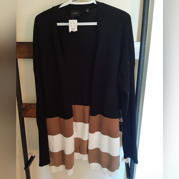 Cyrus Women's Black and Brown Striped Sweater size XL - Picture 1 of 7